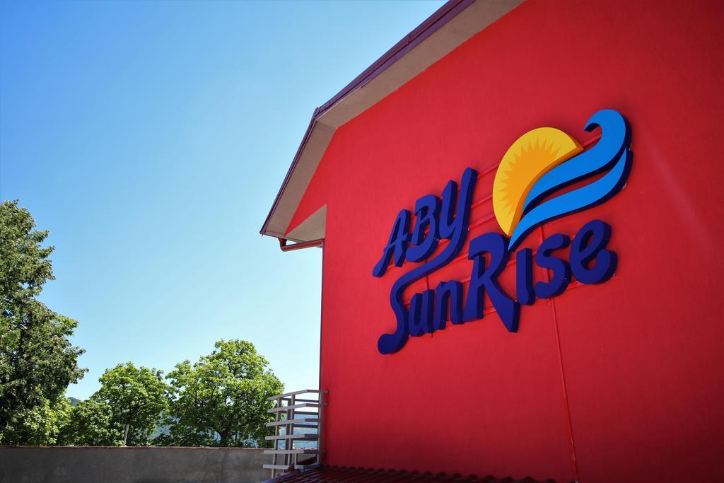 Aby Sunrise Hotel Orsova Exterior photo