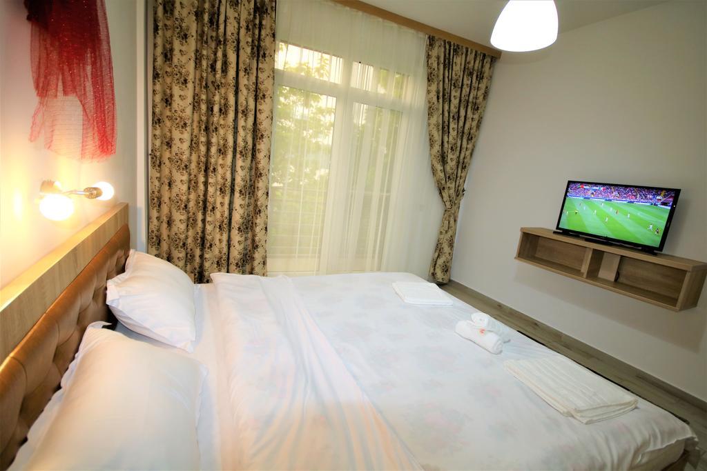 Aby Sunrise Hotel Orsova Exterior photo
