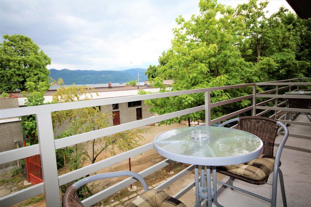 Aby Sunrise Hotel Orsova Exterior photo